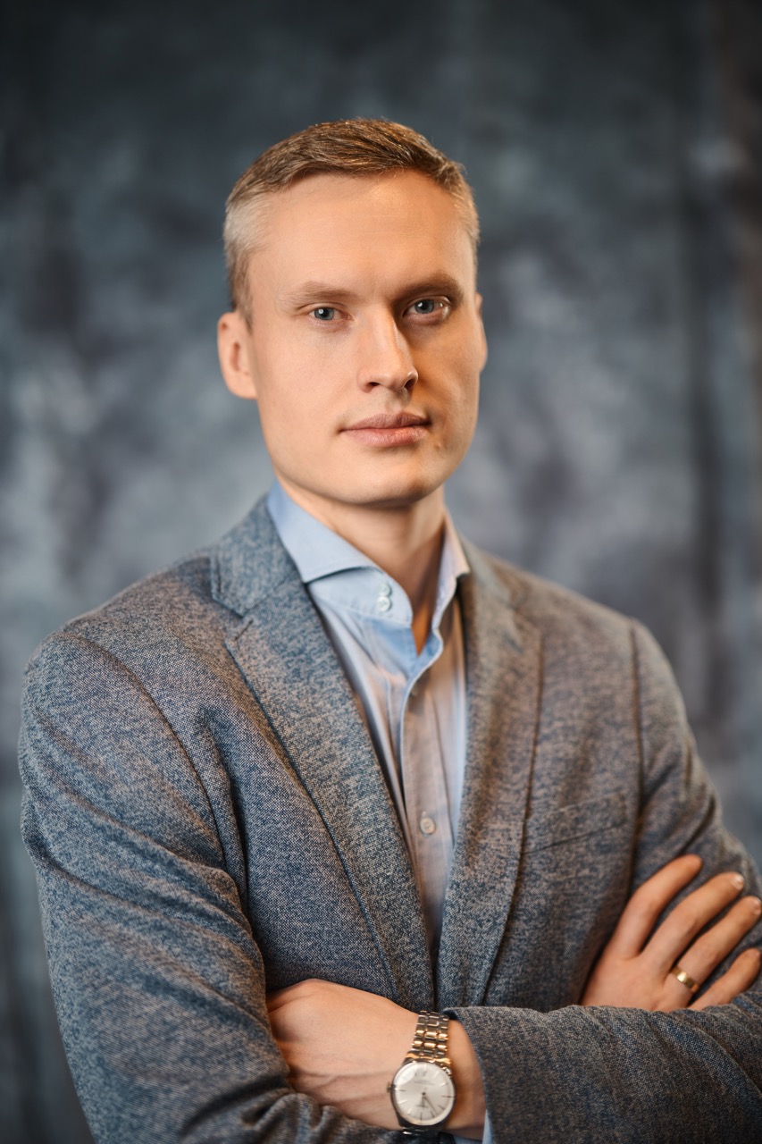 Александр Смирнов