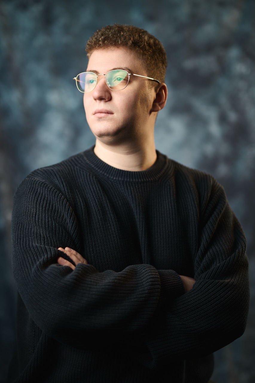 Данил Левадний